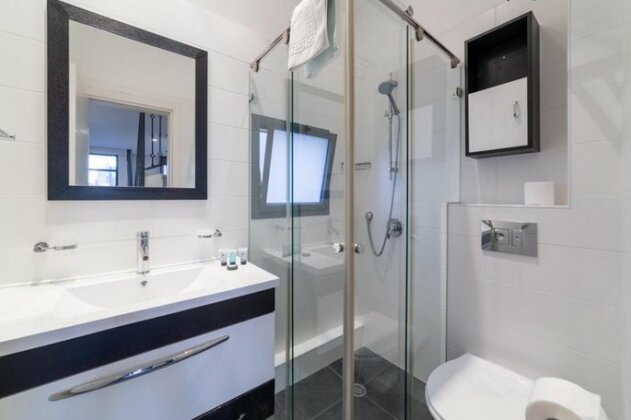 Beautiful Penthouse 5 next to Rothschild Blvd - Photo3