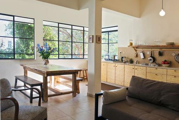 Bedani's Apartment - Photo2