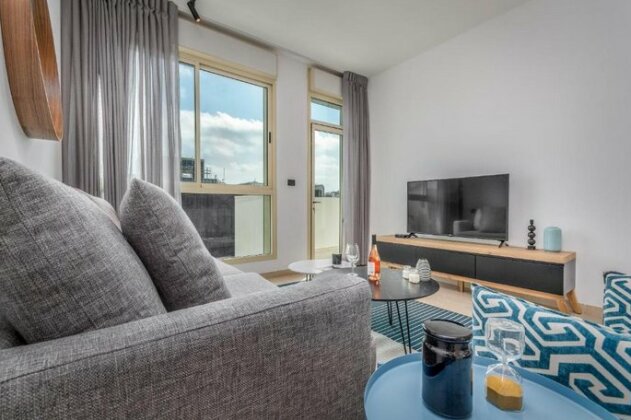 Charming 1 BDR with balcon close to Hilton beach - Photo3