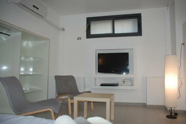 Cozy Studio Near The Beach - Photo2