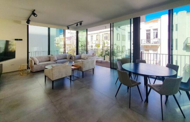 Exclusive 3 Bdr Apartment - Rothschild TL40 - Photo2