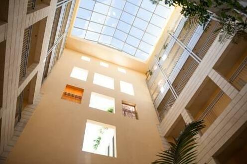 Geula Sea Court - Photo2