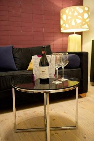 Hakerem Luxury Suites - Photo2