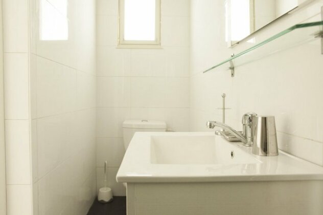 Kerem Hateiminim Apartments - Photo3