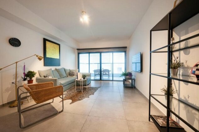 Luxury 2 Bedrooms Apartments Rothschild + Balcony - Photo4