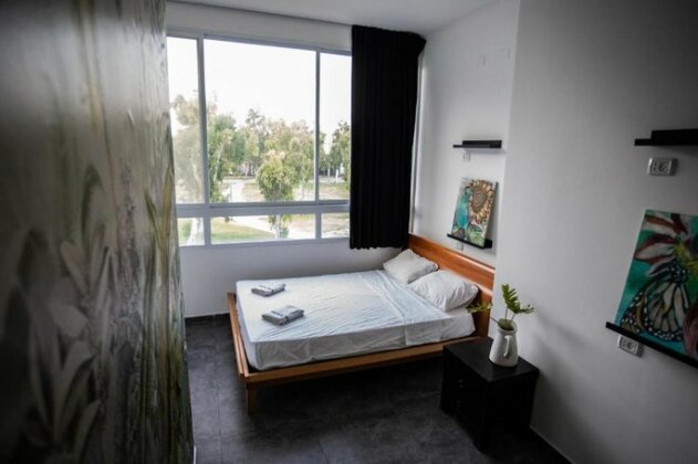 Overstay Jaffa Hostel age 18 - 45 - Photo4