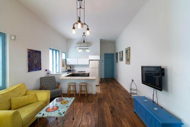 Quiet Apartment Next to Rothschild BLVD - Photo2