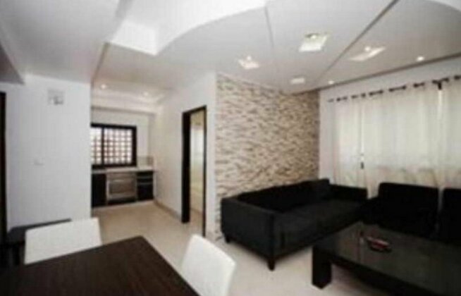 Shenkin Tower Apartments - Photo2