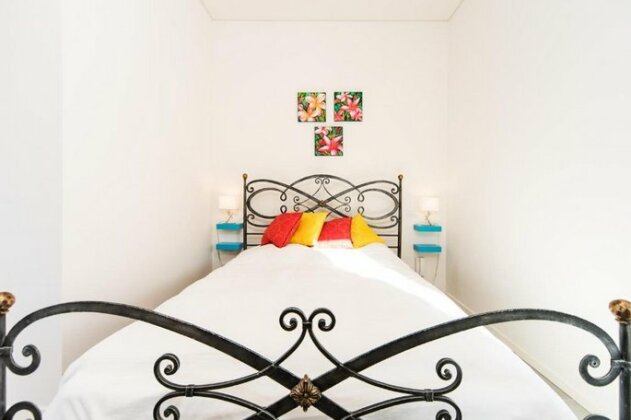 Stunning 1Bd w/ Balcony by Sea N' Rent - Photo3
