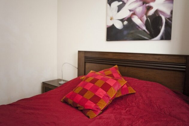 Sunshine Suites - Photo5