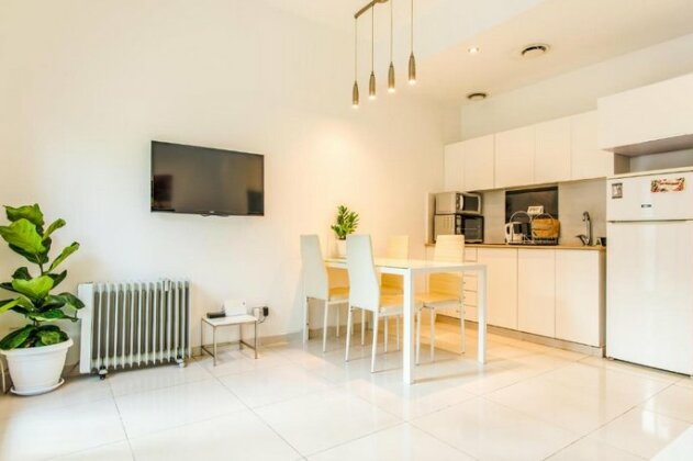 The Chic Home near Old Jaffa - pool & parking for extra fee - Photo2