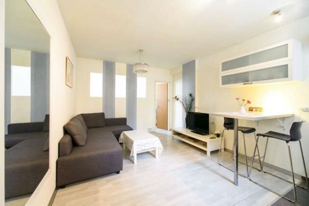 Urbanicspace Sea Side Apartment - Photo3