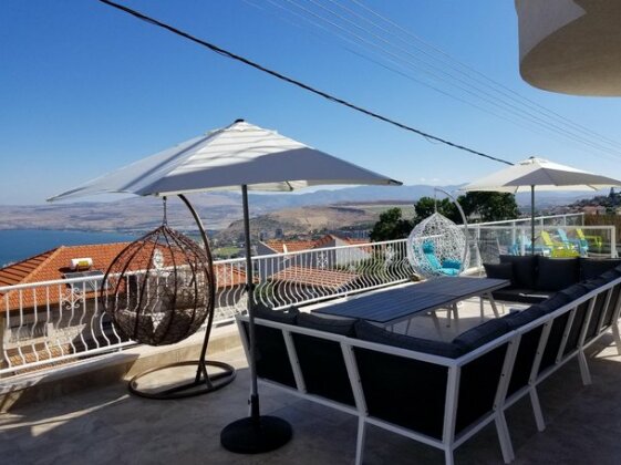 Blue Sky Villa Tiberias - Photo3