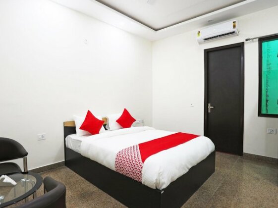 OYO 61077 Star View Guest House - Photo2