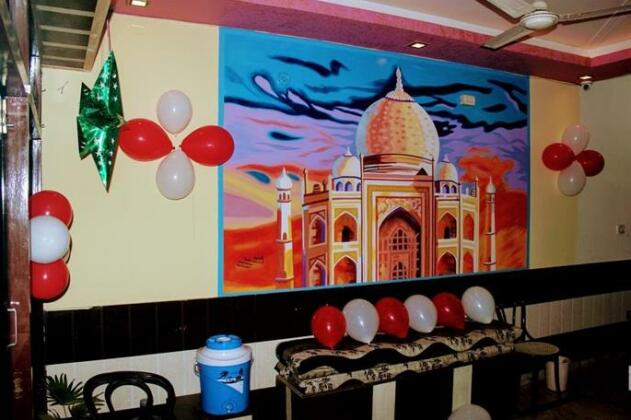 3 Musketeers Hostel - Photo4