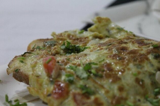 CrossRoads Inn Agra - Photo3