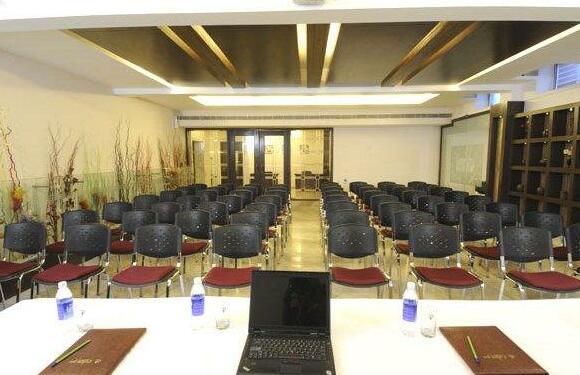 Crystal Inn Agra - Photo5