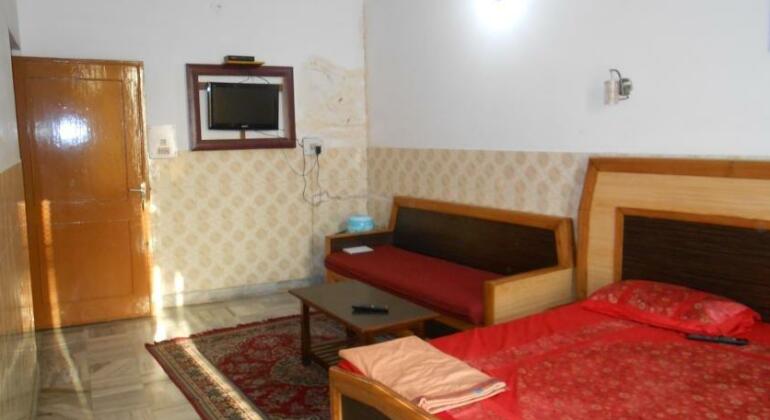 Elora Guest House Agra - Photo4
