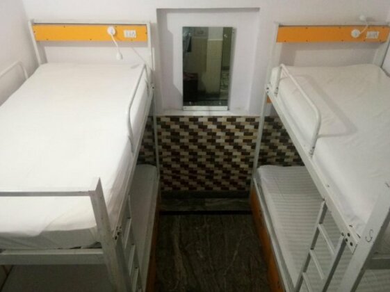 Friends Guest House & Hostel - Photo4