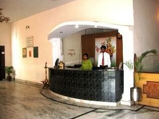 Hotel Chanakaya - Photo2