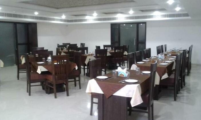 Hotel East Gate - Photo5