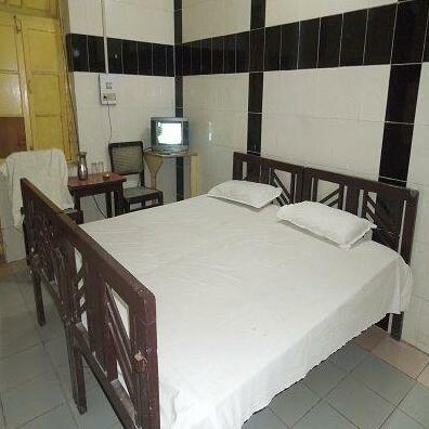 Hotel Goverdhan - Photo2