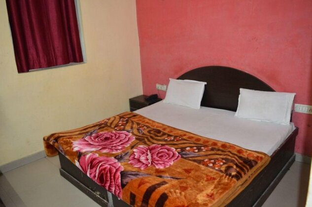 Hotel KGN Agra - Photo4