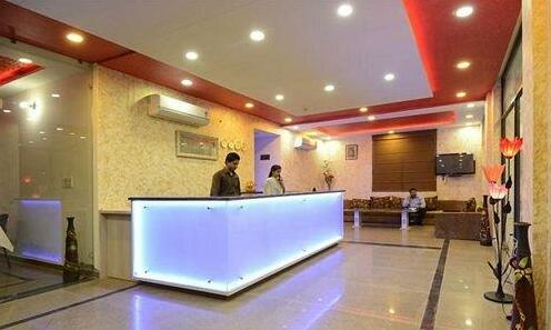 Hotel Taj Galaxy - Photo2