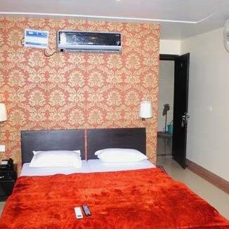 Hotel Tara Grand Agra - Photo5
