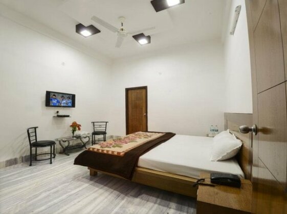 Hotel Vindhy Residency - Photo3
