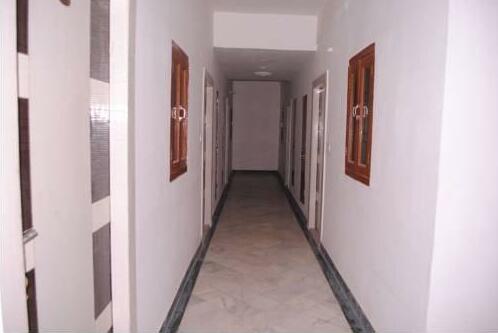 Hotel Viren Holiday Home Agra - Photo2
