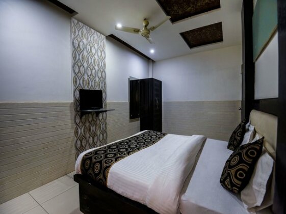OYO 15769 Hotel Alpine Inn - Photo3