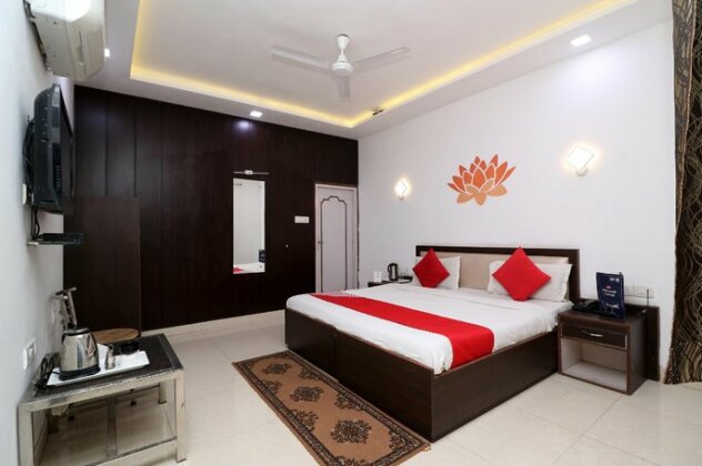 OYO 36085 Hotel Apollo Agra - Photo3