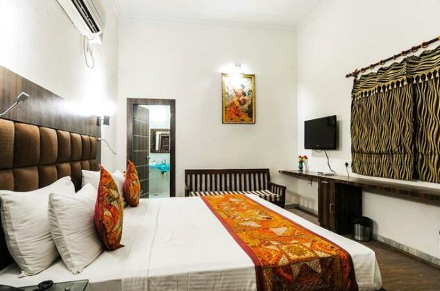 Zo Rooms VIP Road Kalakriti - Photo3