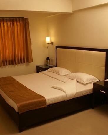 Centra Hotel Ahmedabad