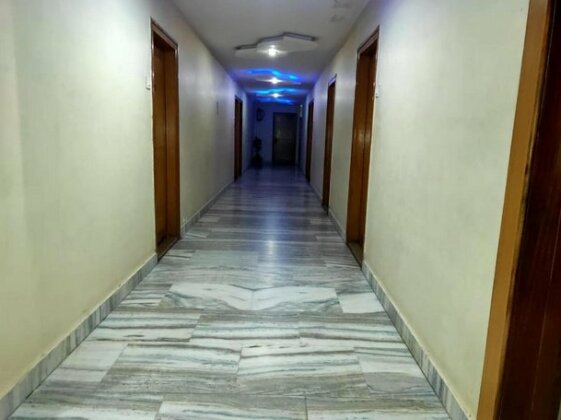 Hotel Alpha Ahmedabad - Photo4