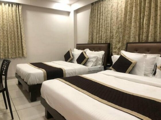 Hotel Circle Inn Ahmedabad - Photo5