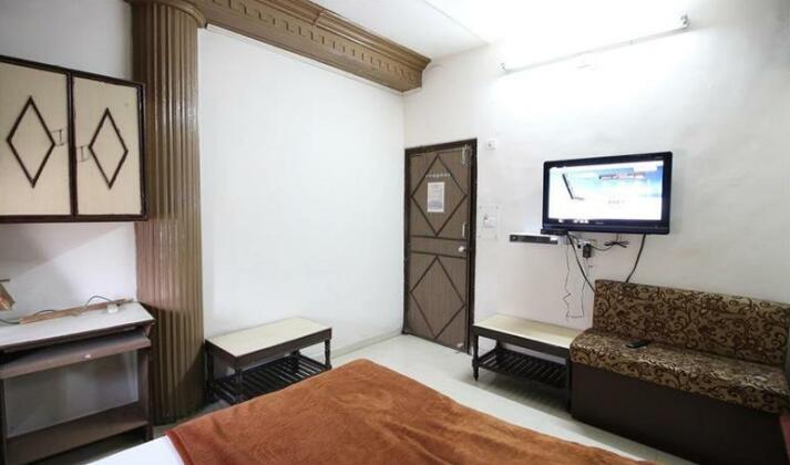Hotel Maninagar Residency - Photo3