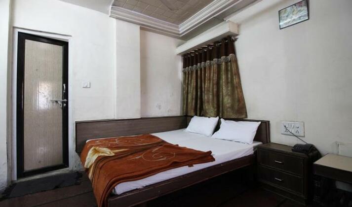 Hotel Maninagar Residency - Photo4