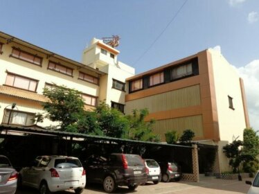 Hotel Orange Inn Ahmedabad