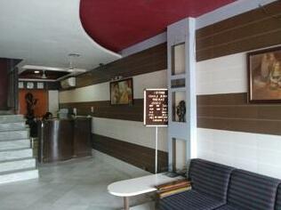 Hotel Parkland Ahmedabad - Photo3