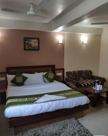 Hotel Shanti Sadan Ahmedabad - Photo4
