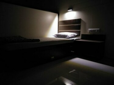Night-Halt Dormitory