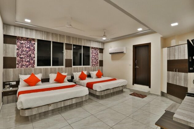 OYO 29048 Hotel Shri Krishna Palace - Photo3