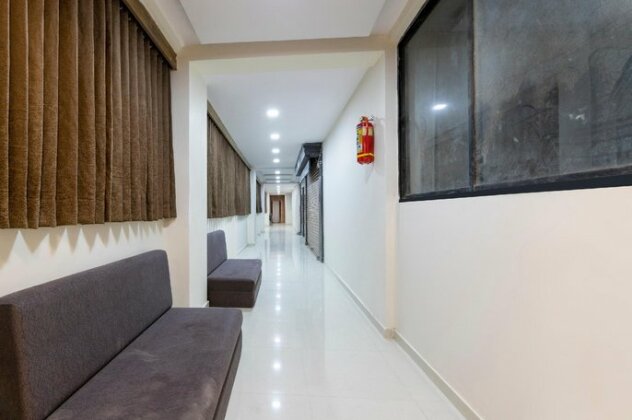 OYO 49524 Hotel Bhavya - Photo3