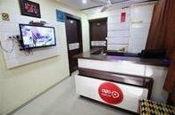 OYO Rooms Civil Road Ahmedabad - Photo2
