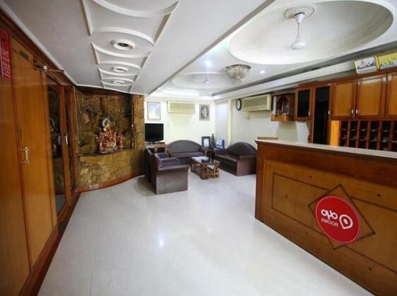 OYO Rooms VS Hospital Paldi - Photo2