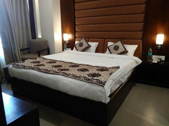 Bravia Hotel Ajmer - Photo2