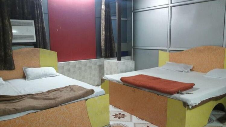 Hotel Bombay Darbar - Photo3