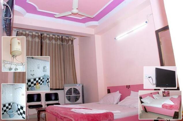 Hotel Dev Plaza - Photo2